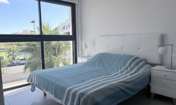 Resale - Apartment -
Villamartin - Costa Blanca