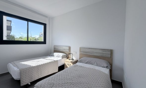 Resale - Apartment -
Villamartin - Costa Blanca