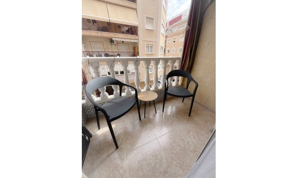 Reventa - Apartment -
Torrevieja - Costa Blanca