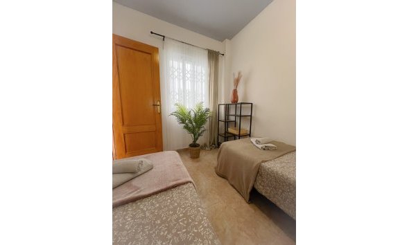Reventa - Apartment -
Torrevieja - Costa Blanca
