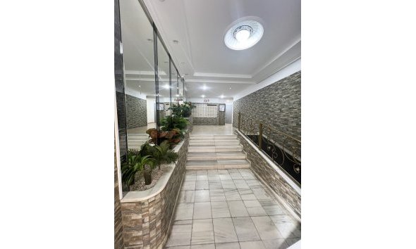 Reventa - Apartment -
Torrevieja - Costa Blanca