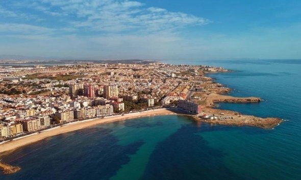 Obra nueva - Ático -
Torrevieja - Playa de los Locos