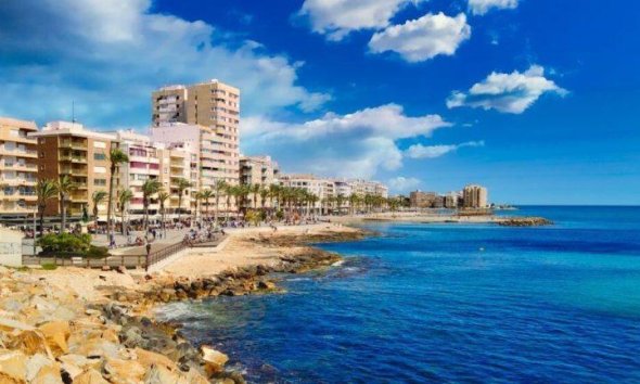 Nouvelle construction - Apartment -
Torrevieja - Playa del Cura