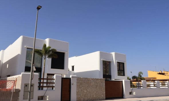 Obra nueva - Villa -
Alfas del Pí - El Albir