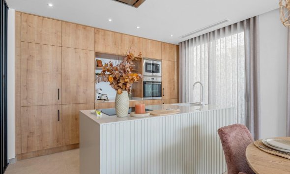 Nouvelle construction - Town House -
Dolores - Sector 3