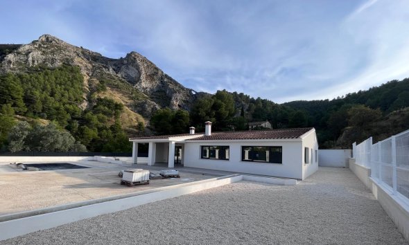 Nouvelle construction - Villa -
Penaguila - El Olivar