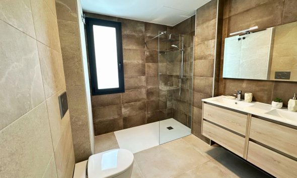 Nouvelle construction - Villa -
Dolores - polideportivo