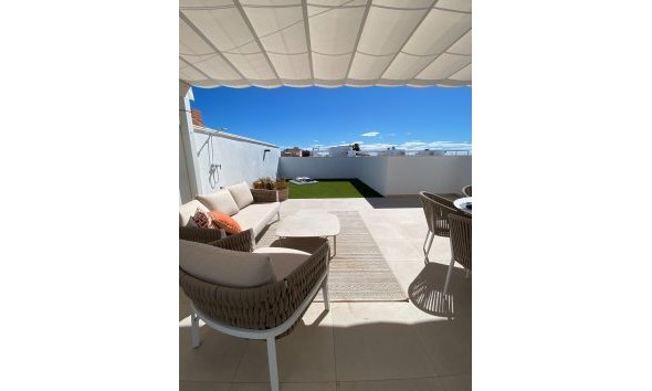 Nouvelle construction - Bungalow -
Pilar de la Horadada - pueblo