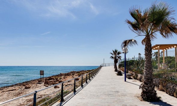 Nouvelle construction - Villa -
Orihuela Costa - La Zenia