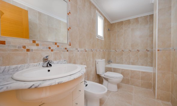 Nouvelle construction - Apartment -
San Fulgencio - Pueblo