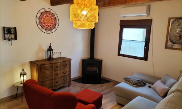 Resale - Town House -
Formentera del Segura - Centro