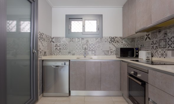 Reventa - Apartment -
Torrevieja - Costa Blanca