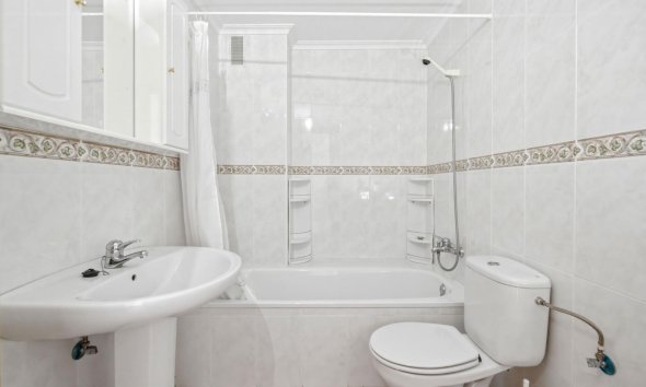 Reventa - Apartment -
Torrevieja - Playa de los Locos