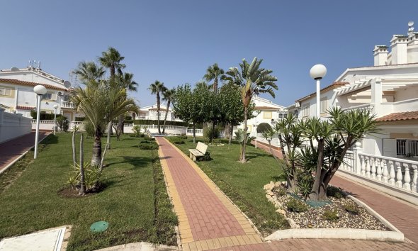 Revente - Apartment -
Orihuela Costa - Costa Blanca