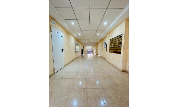 Reventa - Apartment -
San Isidro - Inland