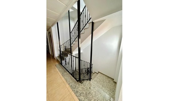 Reventa - Apartment -
San Isidro - Inland