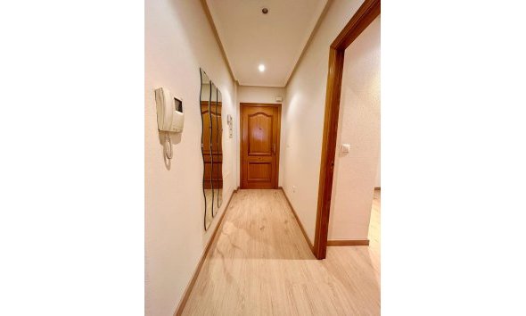 Reventa - Apartment -
San Isidro - Inland