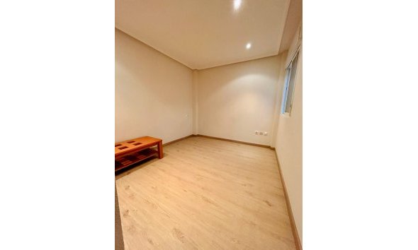 Reventa - Apartment -
San Isidro - Inland