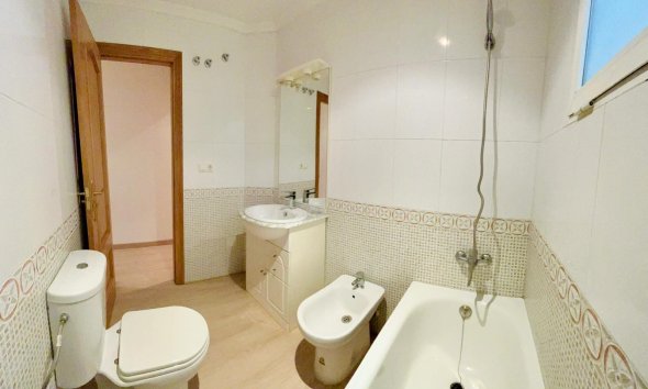 Reventa - Apartment -
San Isidro - Inland