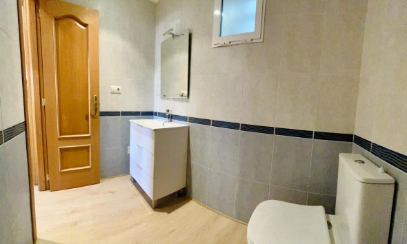 Reventa - Apartment -
San Isidro - Inland