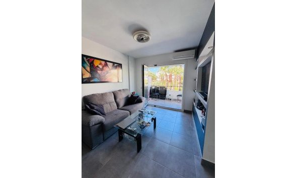 Revente - Apartment -
Villamartin - Costa Blanca