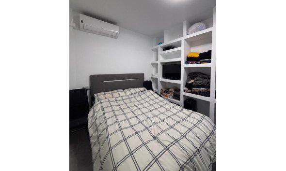 Revente - Apartment -
Villamartin - Costa Blanca