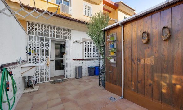 Reventa - Villa -
Orihuela Costa - Costa Blanca