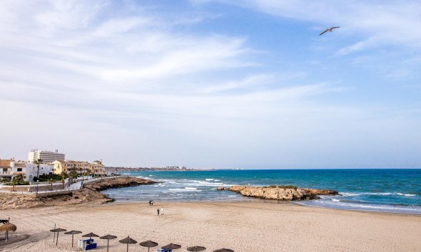 Reventa - Villa -
Orihuela Costa - Costa Blanca