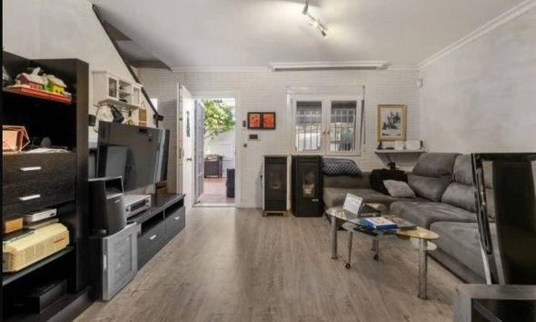 Revente - Semi Detached -
Torrevieja - Aguas Nuevas