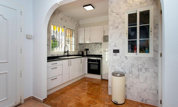 Resale - Town House -
Orihuela Costa - Las Filipinas