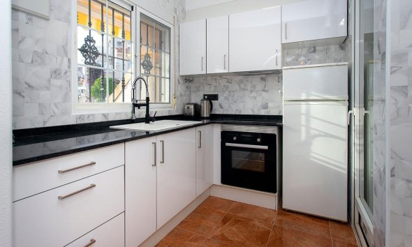 Resale - Town House -
Orihuela Costa - Las Filipinas