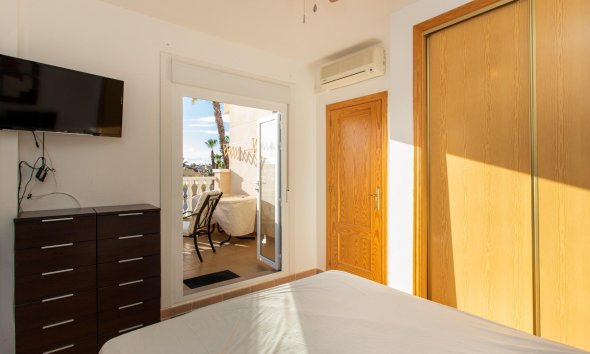 Resale - Town House -
Orihuela Costa - Las Filipinas