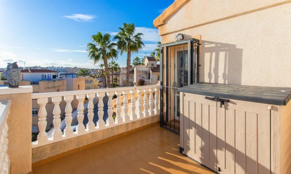 Resale - Town House -
Orihuela Costa - Las Filipinas