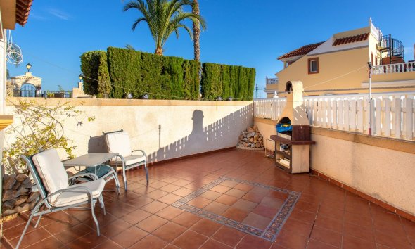 Resale - Town House -
Orihuela Costa - Las Filipinas