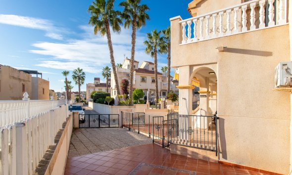 Resale - Town House -
Orihuela Costa - Las Filipinas