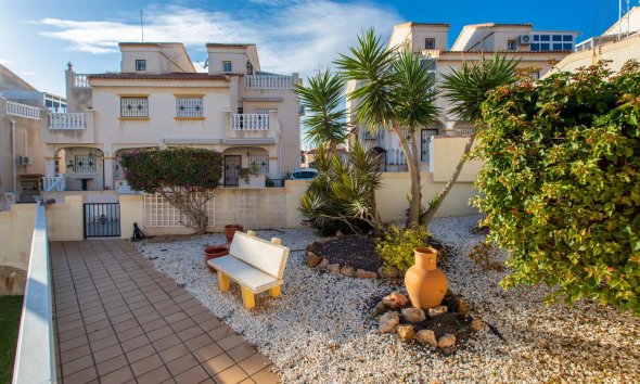 Resale - Town House -
Orihuela Costa - Las Filipinas