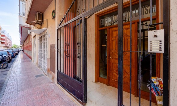 Reventa - Apartment -
Torrevieja - Costa Blanca