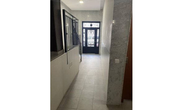 Reventa - Apartment -
Torrevieja - Costa Blanca