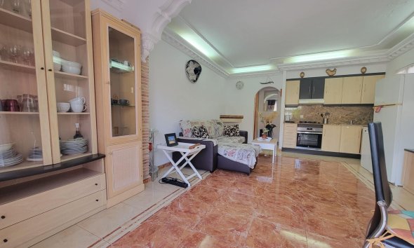 Reventa - Town House -
Torrevieja - La Siesta - El Salado - Torreta