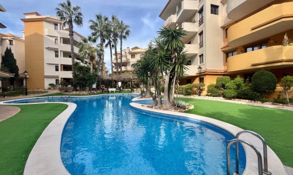 Revente - Bungalow -
Torrevieja - Punta Prima