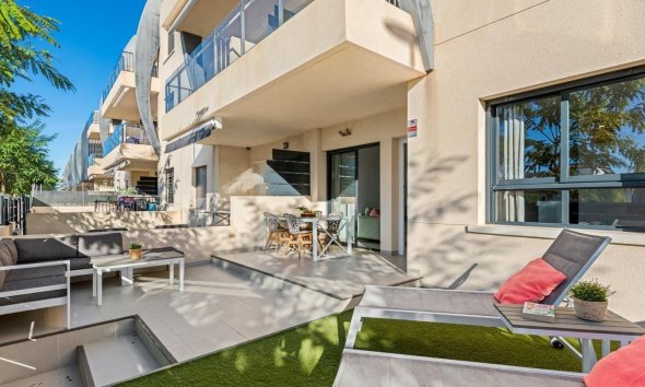 Resale - Apartment -
Pilar de la Horadada - Pueblo Latino