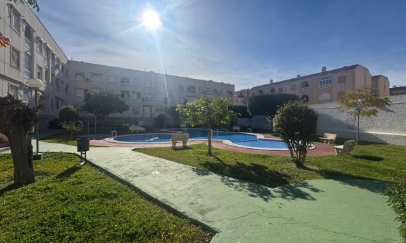 Reventa - Apartment -
Torrevieja - Costa Blanca