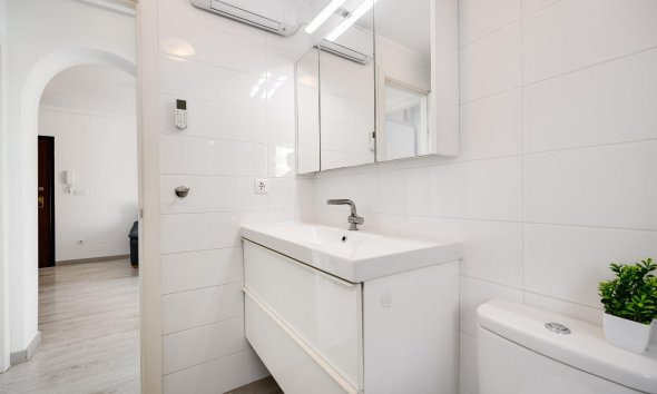 Reventa - Bungalow -
Torrevieja - Aguas Nuevas