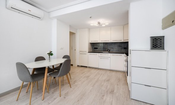 Reventa - Bungalow -
Torrevieja - Aguas Nuevas