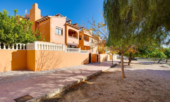 Reventa - Bungalow -
Torrevieja - Aguas Nuevas