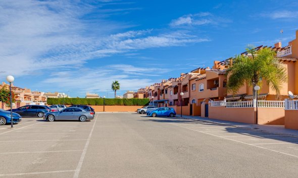 Reventa - Bungalow -
Torrevieja - Aguas Nuevas