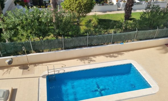 Revente - Villa -
Orihuela Costa - Costa Blanca