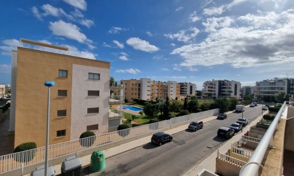 Revente - Villa -
Orihuela Costa - Costa Blanca