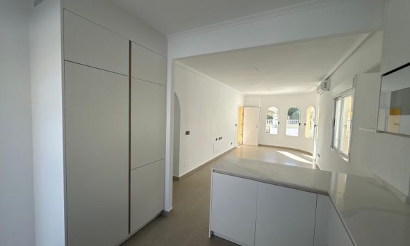 Revente - Villa -
Algorfa - Inland