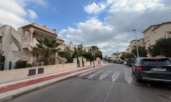 Reventa - Apartment -
Orihuela Costa - Las Ramblas